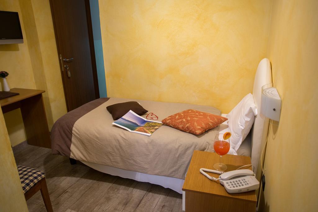 Locanda San Marco Torri Del Benaco Zewnętrze zdjęcie